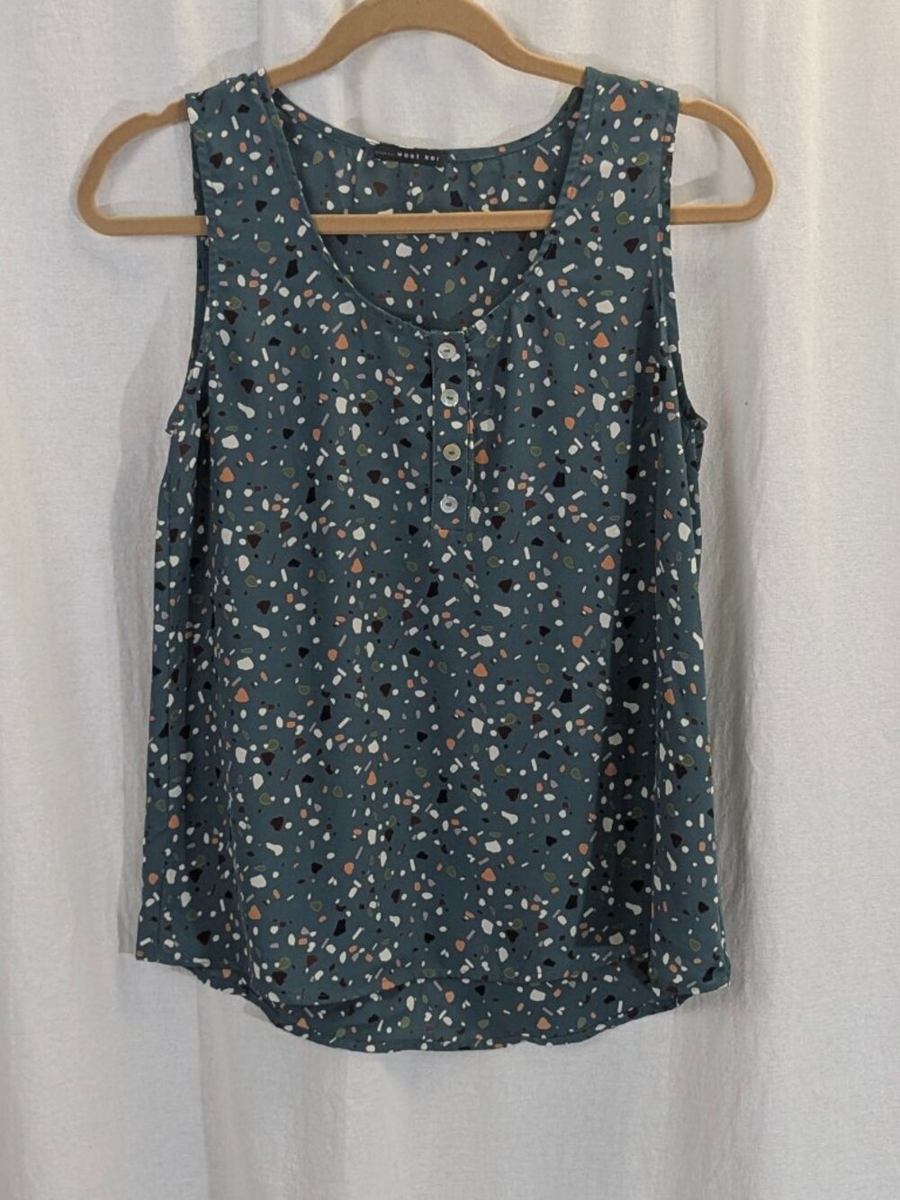 West Kei Sie Small Sleeveless Tunic Style Tank Green With Colorful Flecks